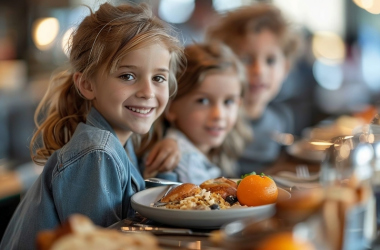 Dinh dưỡng đóng vai trò gì trong việc giữ gìn sức khỏe học đường vào mùa lạnh?